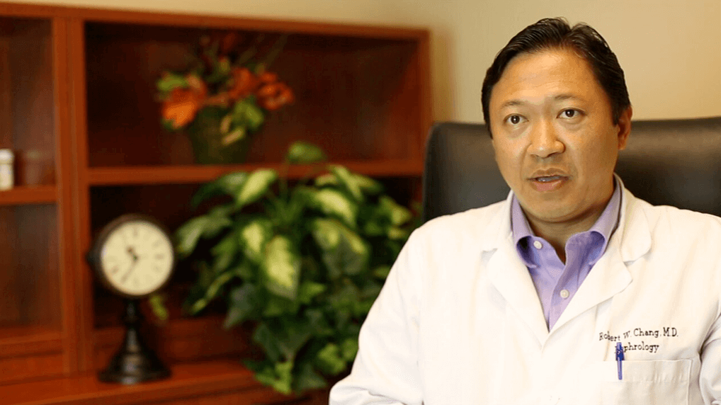 Dr. Robert W. Chang What is a Kidney Transplant